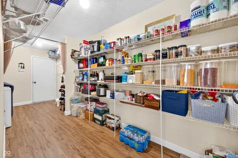 1811 Sonesta Lane Indianapolis IN 46217