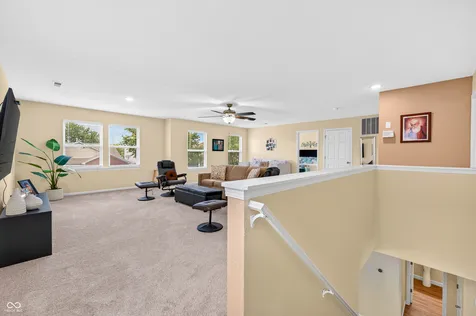 1811 Sonesta Lane Indianapolis IN 46217