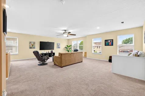 1811 Sonesta Lane Indianapolis IN 46217