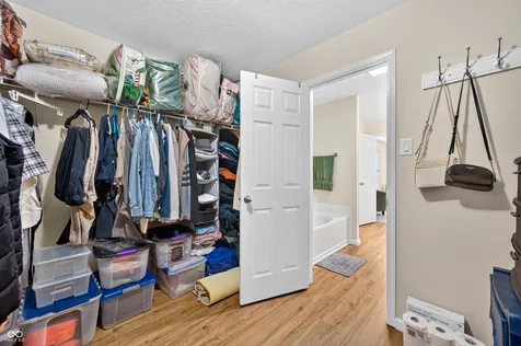 1811 Sonesta Lane Indianapolis IN 46217