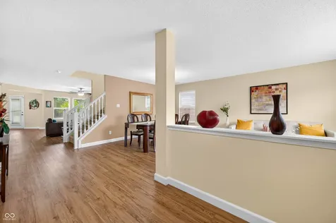 1811 Sonesta Lane Indianapolis IN 46217