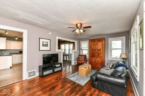 250 N Oakland Avenue Indianapolis IN 46201