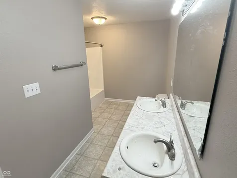 1455 Bearsden Drive Avon IN 46123