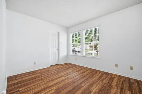 5624 N Jamestown Mccordsville IN 46055
