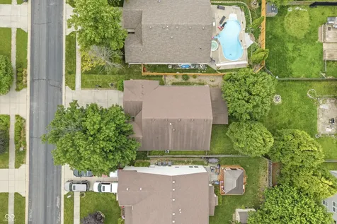 5624 N Jamestown Mccordsville IN 46055