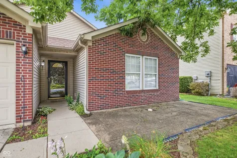 5624 N Jamestown Mccordsville IN 46055