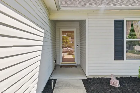 4032 Springmill Drive Kokomo IN 46902