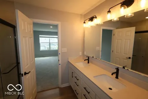 12573 Cattle Ridge Drive Noblesville IN 46060