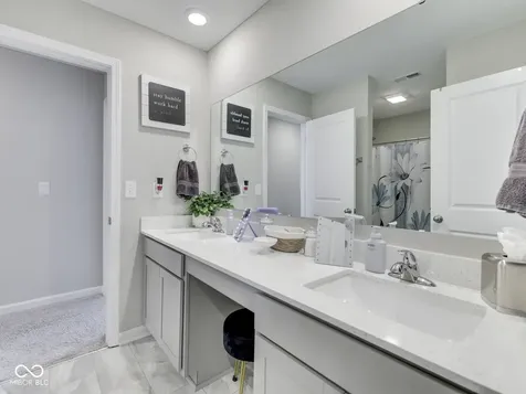 1213 Andromeda Drive Franklin IN 46131