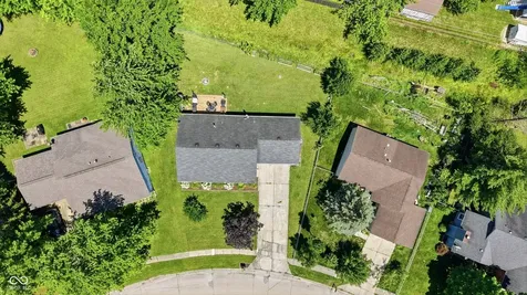 5832 Windward Way Indianapolis IN 46278