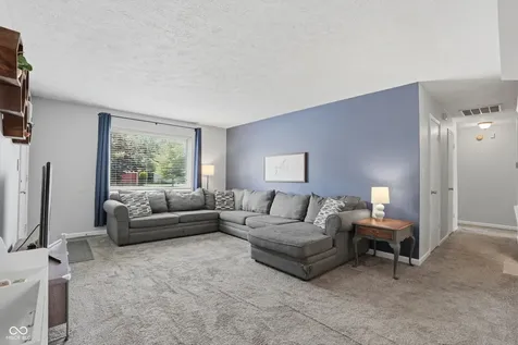5832 Windward Way Indianapolis IN 46278