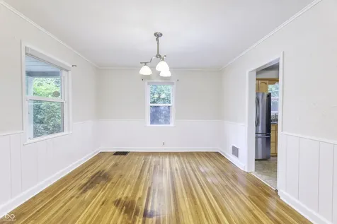 5547 Allisonville Road Indianapolis IN 46220