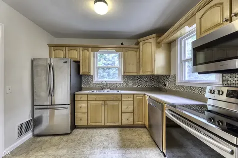 5547 Allisonville Road Indianapolis IN 46220