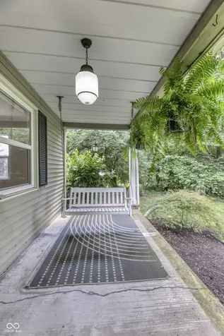 5547 Allisonville Road Indianapolis IN 46220