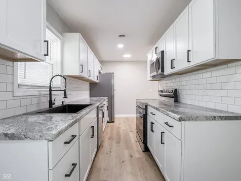 6527 W 15th Street Indianapolis IN 46214