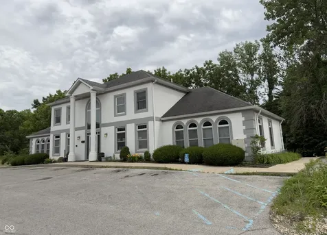 821 N State Road 135 Greenwood IN 46142