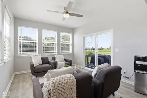 6897 Woodward Way Plainfield IN 46168