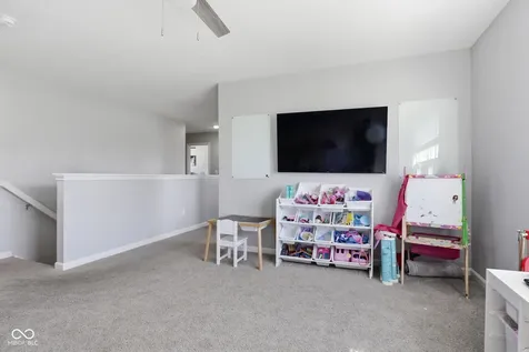 6897 Woodward Way Plainfield IN 46168