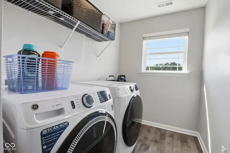 6897 Woodward Way Plainfield IN 46168