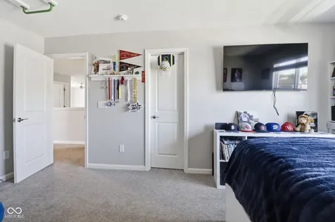 6897 Woodward Way Plainfield IN 46168