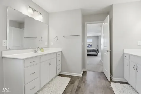 6897 Woodward Way Plainfield IN 46168