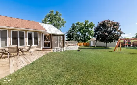 208 Springhill Seymour IN 47274