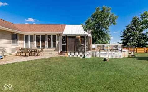 208 Springhill Seymour IN 47274