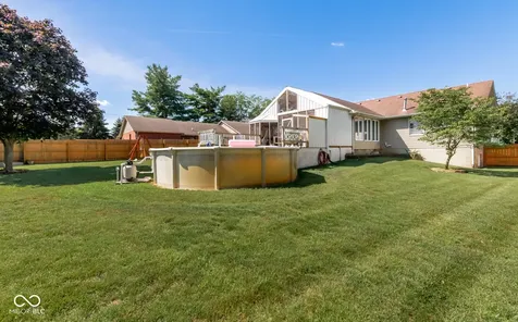 208 Springhill Seymour IN 47274
