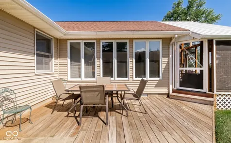 208 Springhill Seymour IN 47274