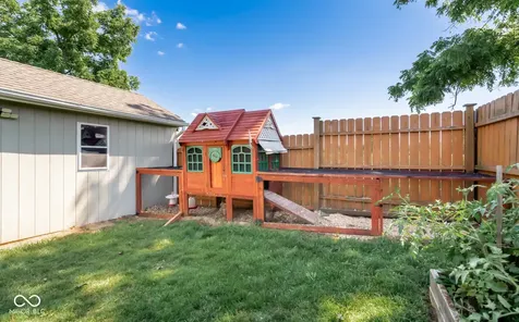 208 Springhill Seymour IN 47274