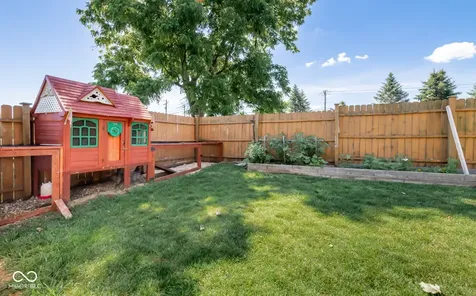 208 Springhill Seymour IN 47274