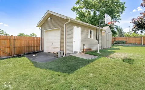 208 Springhill Seymour IN 47274