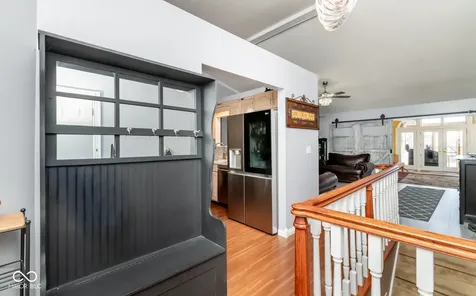 208 Springhill Seymour IN 47274