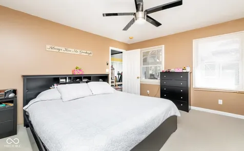 208 Springhill Seymour IN 47274