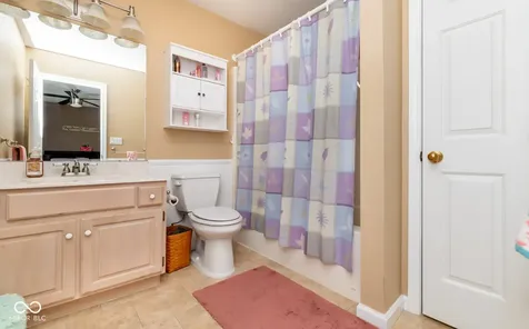 208 Springhill Seymour IN 47274