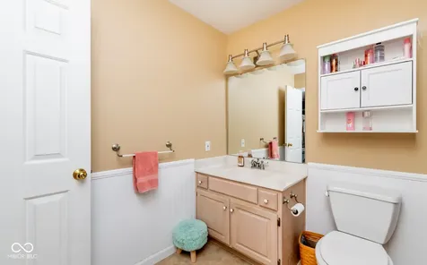 208 Springhill Seymour IN 47274