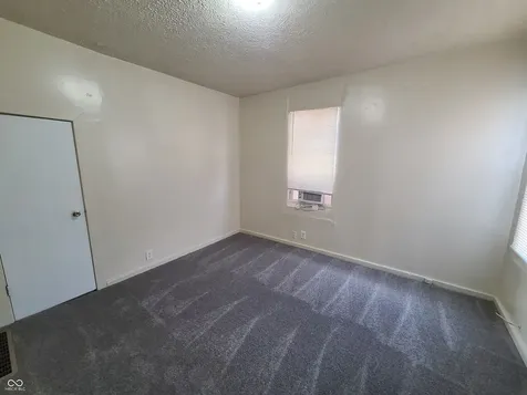 945 W Roache Street Indianapolis IN 46208