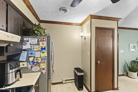 1393 S Buttercup Drive New Palestine IN 46163