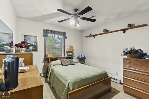 1393 S Buttercup Drive New Palestine IN 46163
