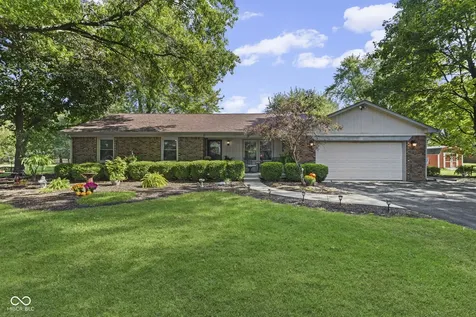 1393 S Buttercup Drive New Palestine IN 46163