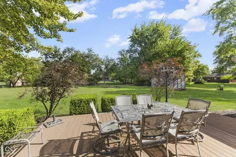 1393 S Buttercup Drive New Palestine IN 46163
