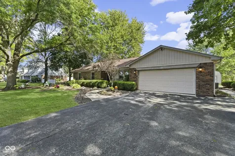 1393 S Buttercup Drive New Palestine IN 46163