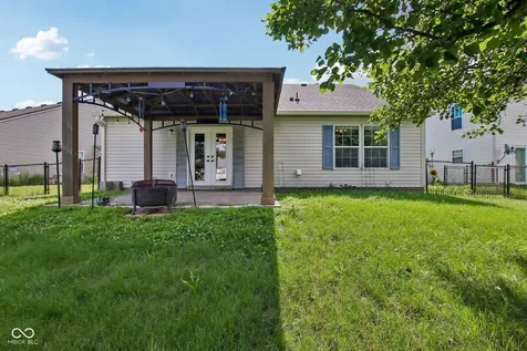 5812 Wooden Branch Indianapolis IN 46221