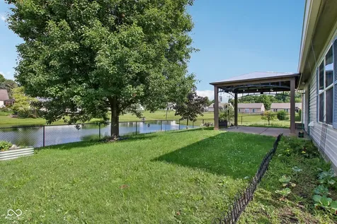 5812 Wooden Branch Indianapolis IN 46221