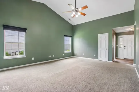 5812 Wooden Branch Indianapolis IN 46221