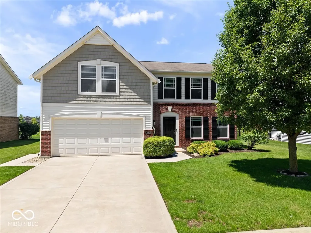 8682 N Dresden Drive Mccordsville IN 46055