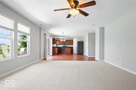 8682 N Dresden Drive Mccordsville IN 46055