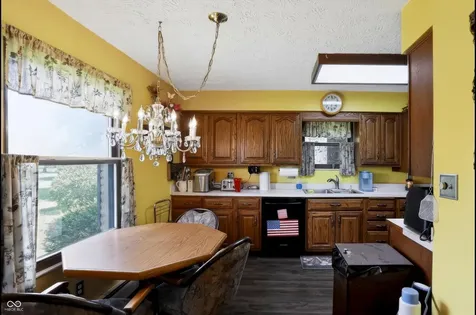 2760 S Morristown Pike Greenfield IN 46140