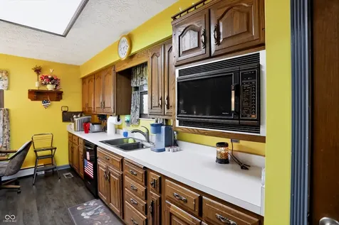 2760 S Morristown Pike Greenfield IN 46140