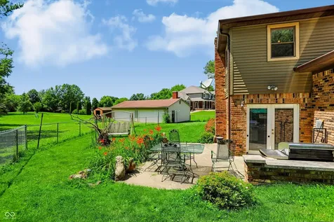 2760 S Morristown Pike Greenfield IN 46140